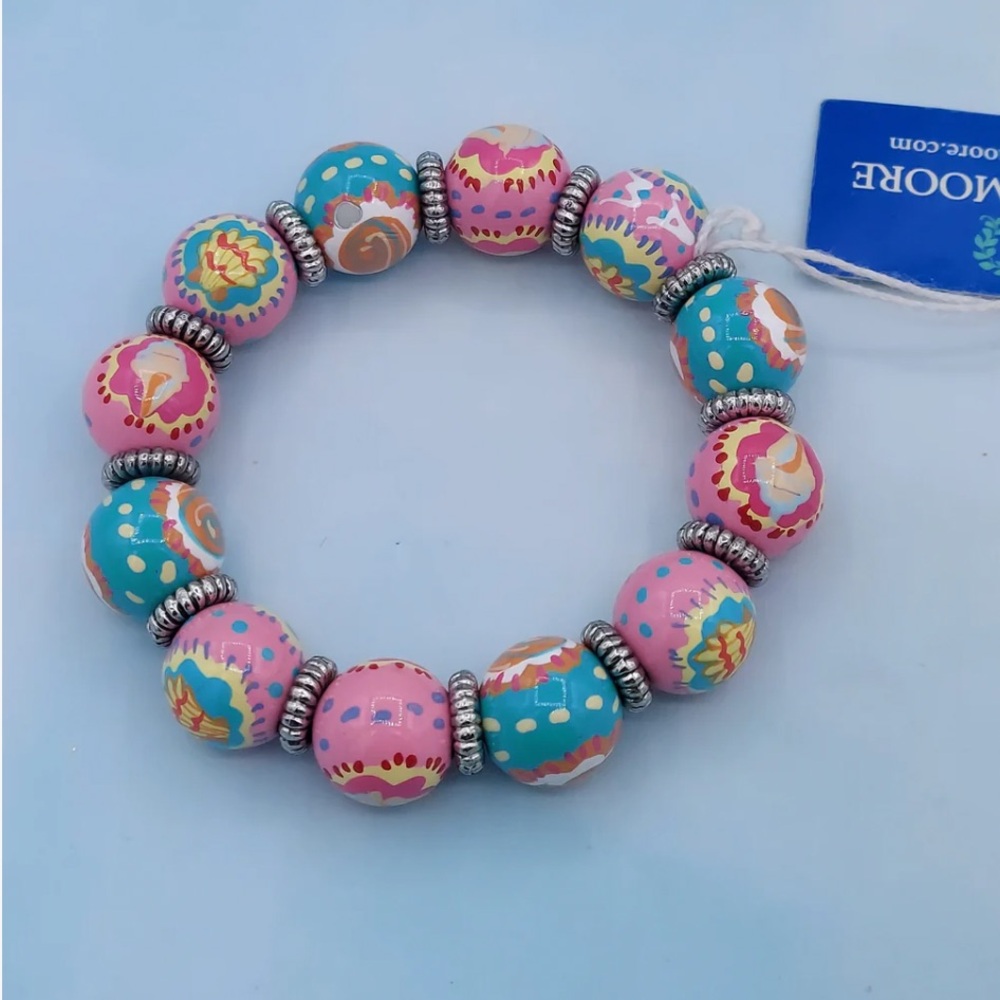 Angela Moore Sandy Seashells Hand Painted Beaded Stretch Bracelet
